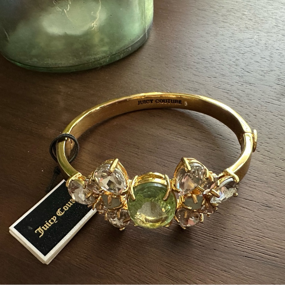 Juicy Couture Pear Cut Cluster Hinge Bracelet NWT - Picture 3 of 16